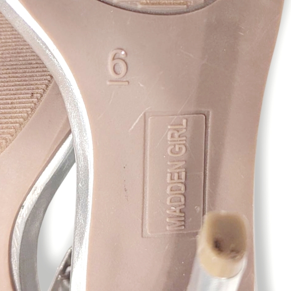 EUC Madden Girl Daphne Sparkly Silver High Heel Sandals W/ Ankle Strap Sz. 6 - Picture 12 of 13